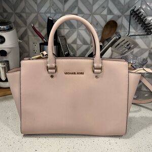 Michael Kors Selma Large Saffiano Leather Satchel in Pink
